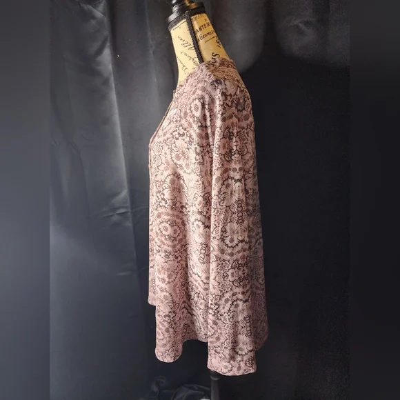 Notations Blouse - Picture 3 of 7